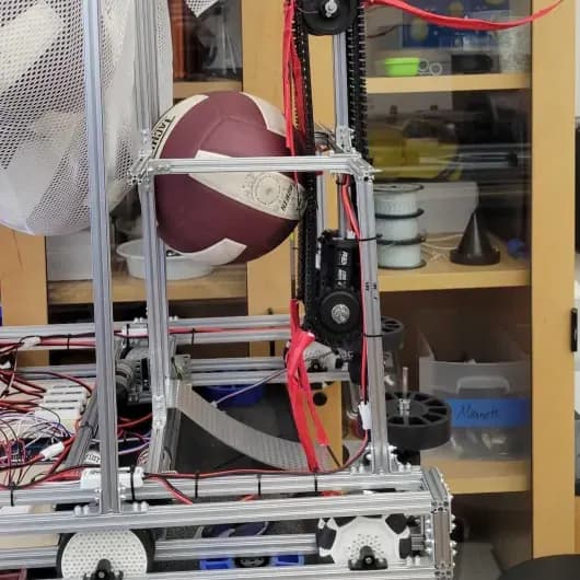 robot designed to collect balls from the floor